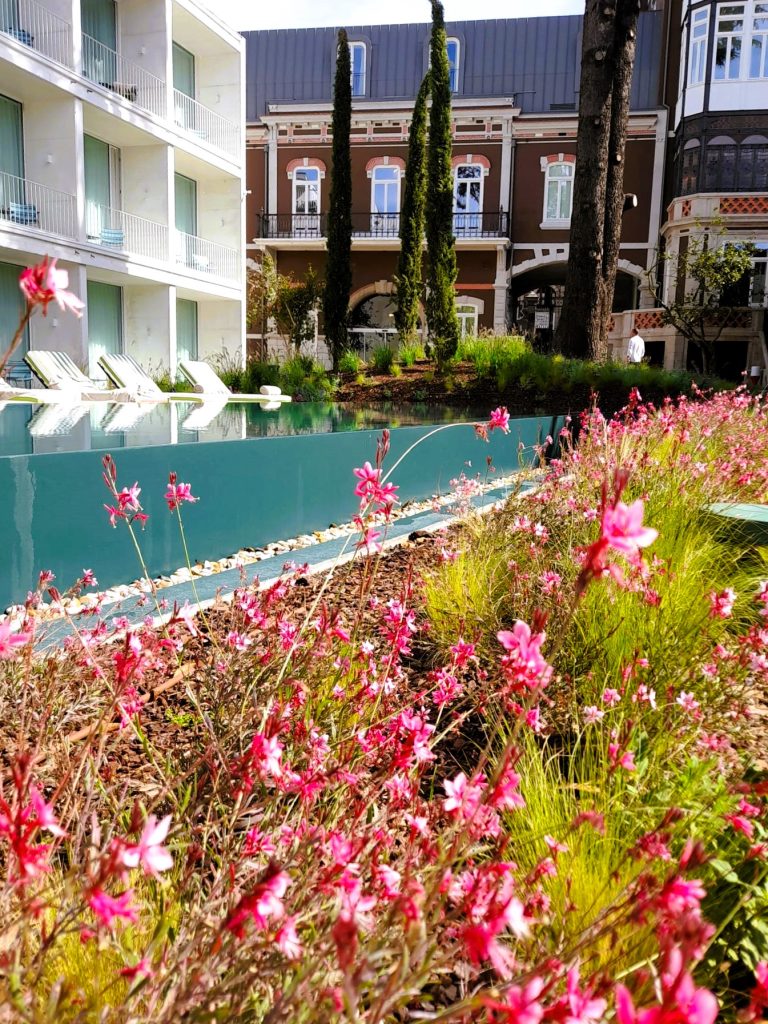 Construção de Espaços Exteriores, Construcción de espacios exteriores, construction de espaces exterieurs, Costruzione di spazi esterni