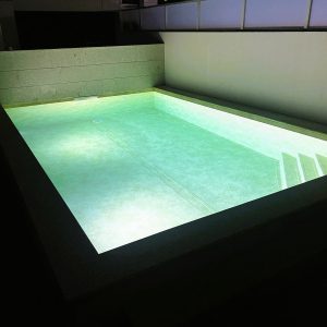 Manutenção de Jardins e Piscinas, Mantenimiento de jardines y piscinas, Entretien de jardins et piscines, Manutenzione di giardini e piscine